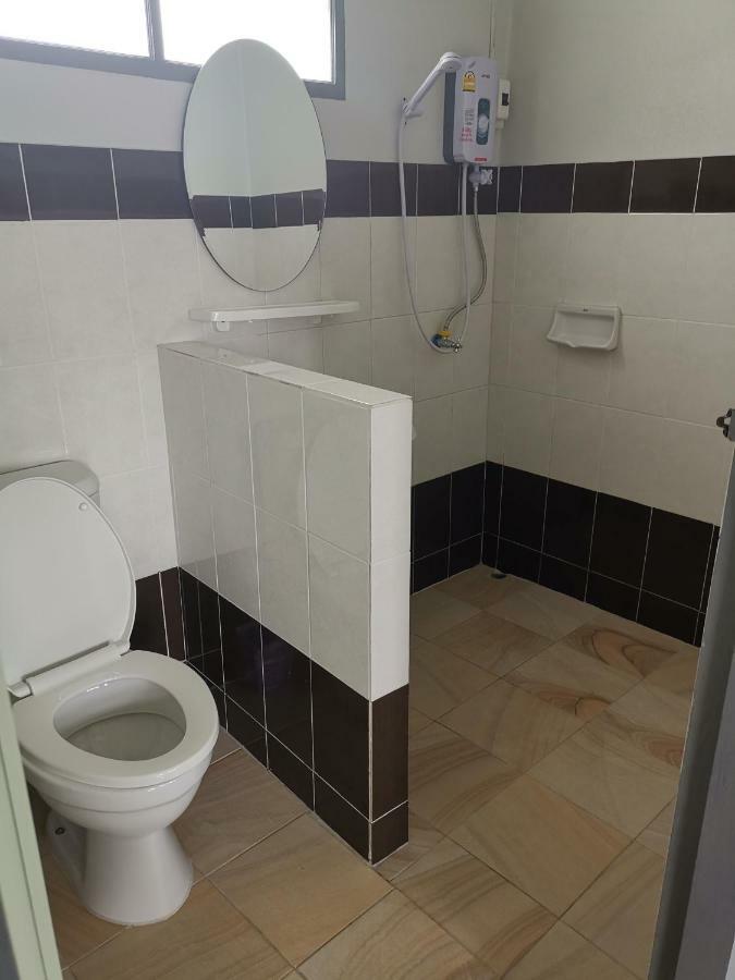 Sailom Resort​ Chom Thong Exterior photo